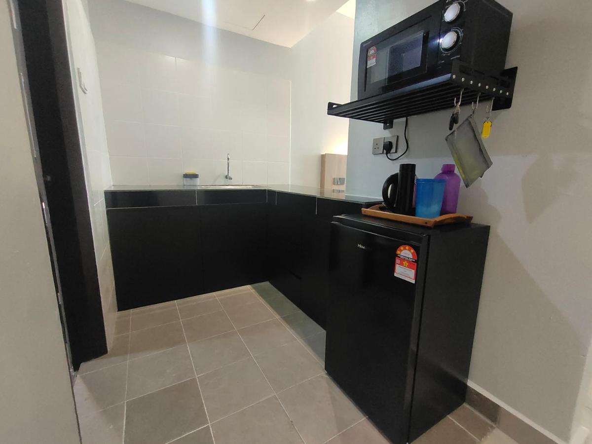 Alish Studio Apartment With Pool, Netflix, Wifi กัวมูสัง ภายนอก รูปภาพ